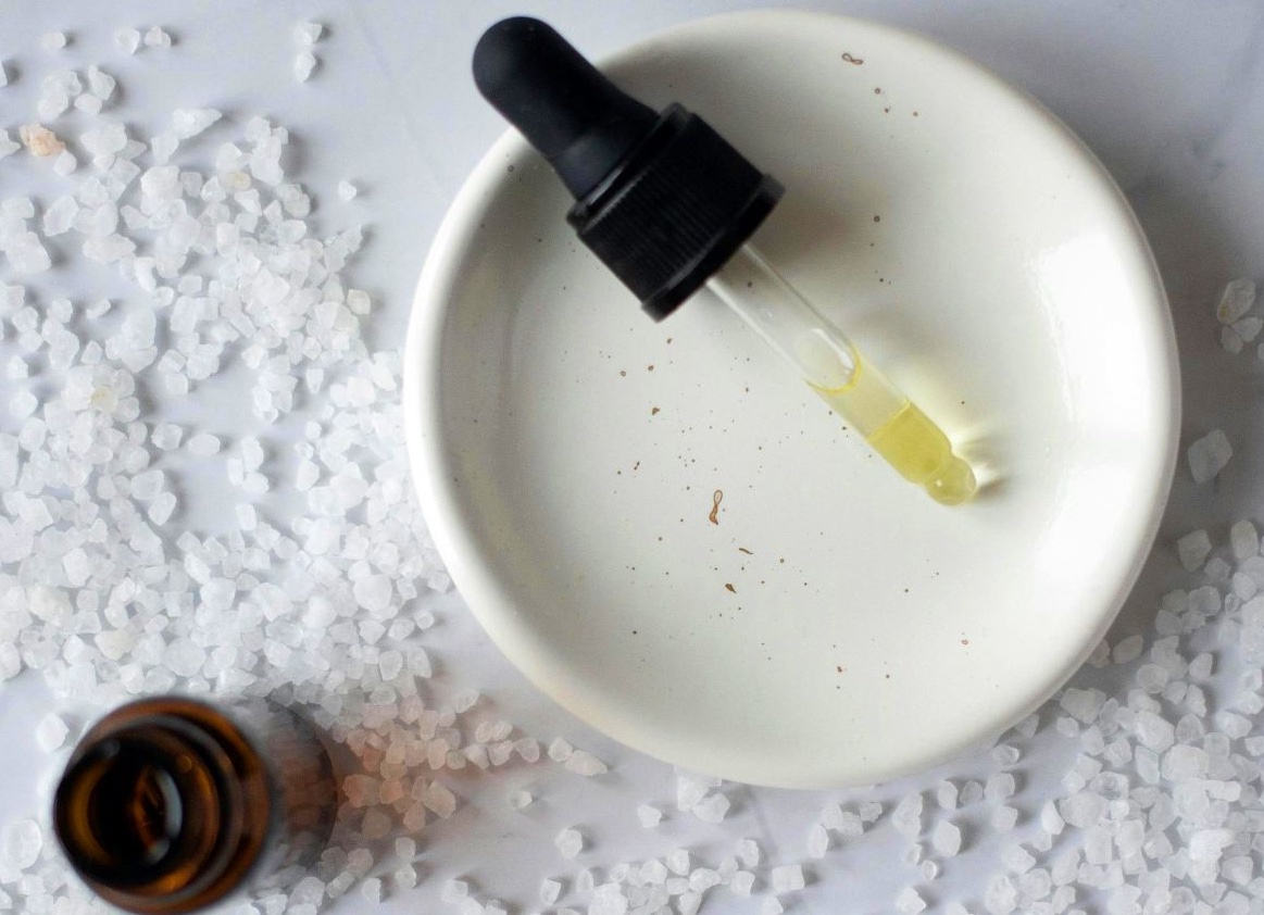 Transparent deposit and return